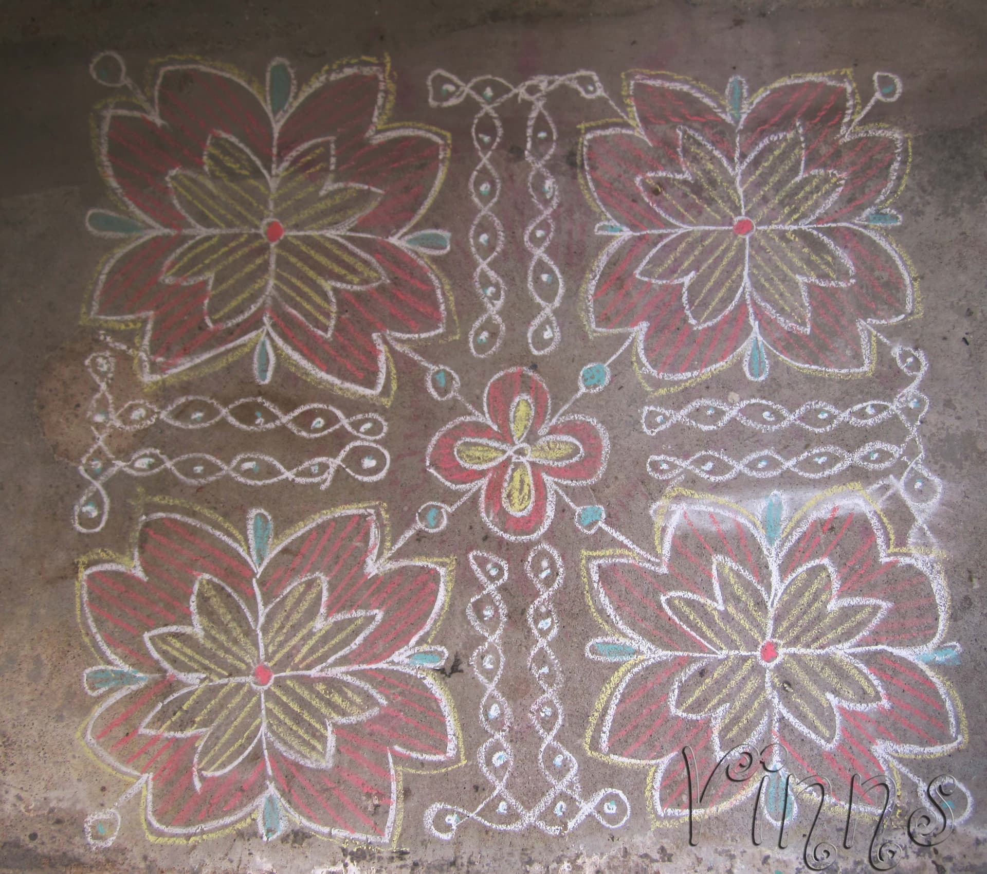Flower kolam