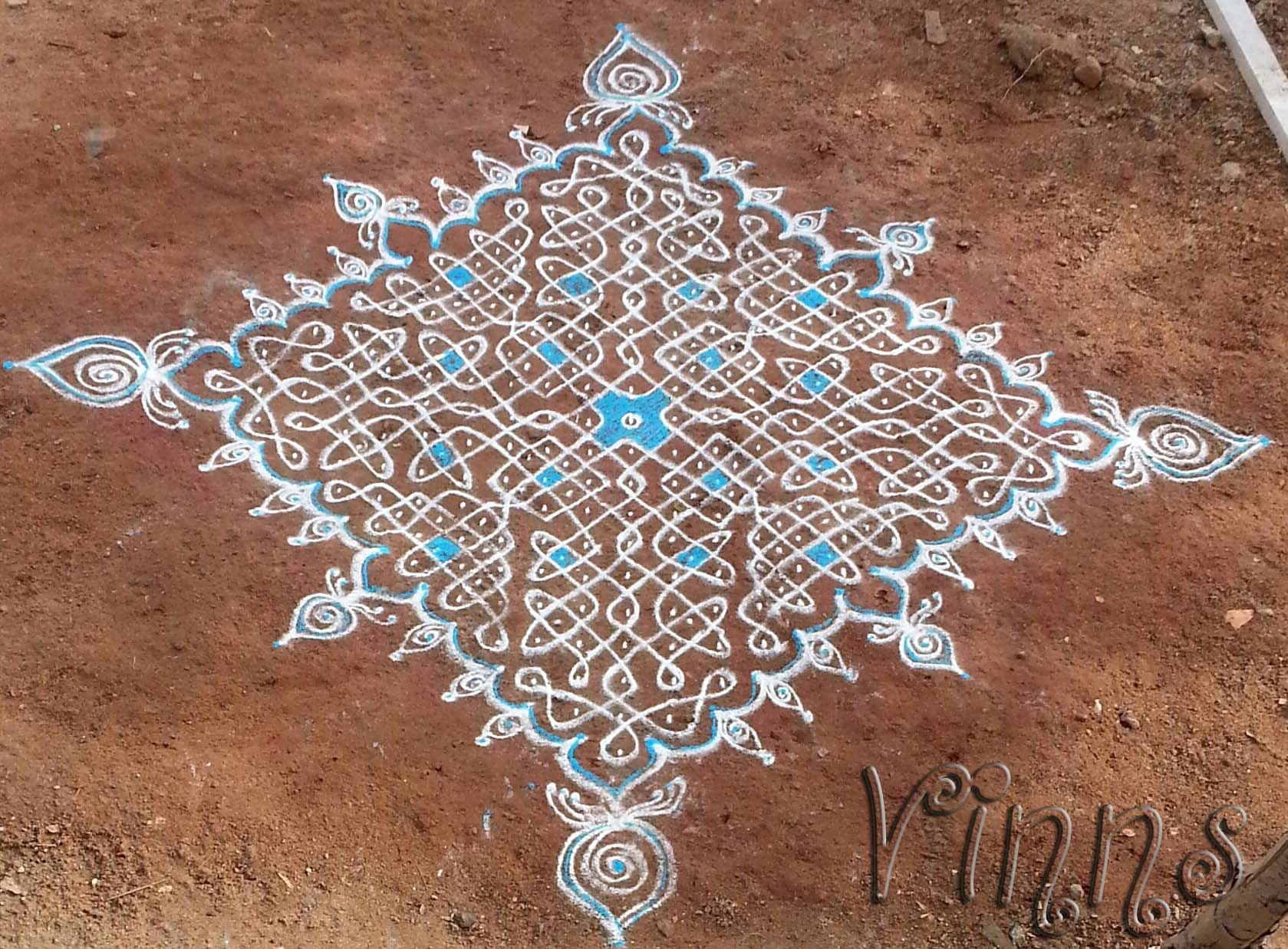 Sikku Kolam - 16
