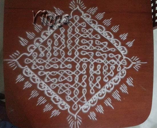 Sikku Kolam - 48