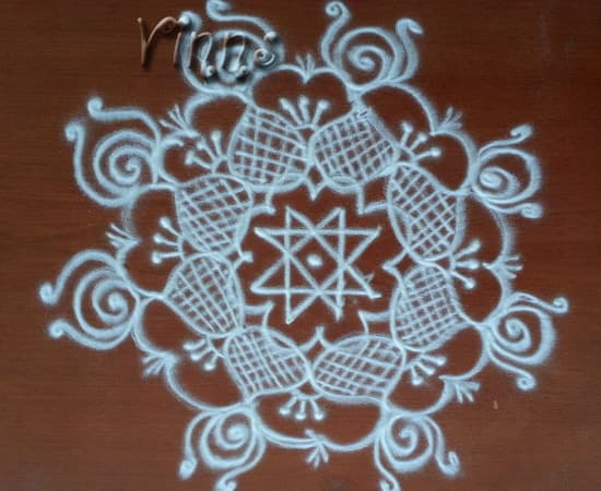 Star Freehand Kolam