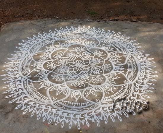 Freehand kolam -5