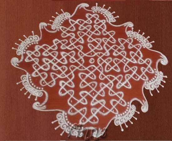 Sikku Kolam, Melika Muggulu