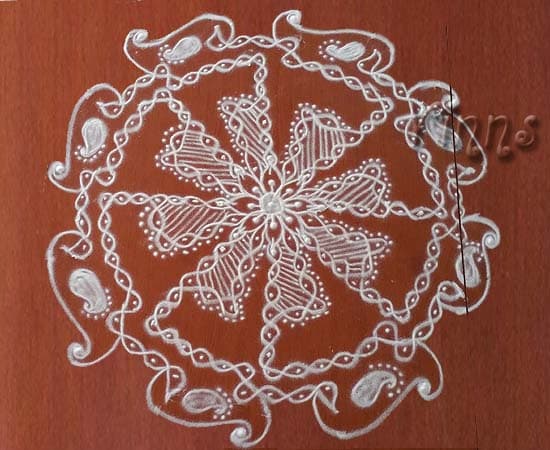 Sikku Kolam - 105