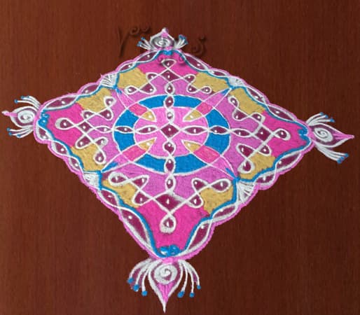 Sikku Kolam -159, 11 Dots Tippudu Muggulu