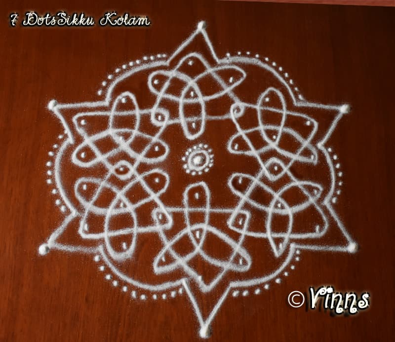 7 dots sikku Kolam || Tippudu Muggulu || Tangled Rangoli