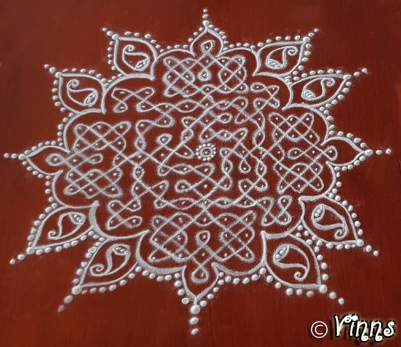 15 dots Simple Sikku kolam || சின்ன சிக்கு கோலம்