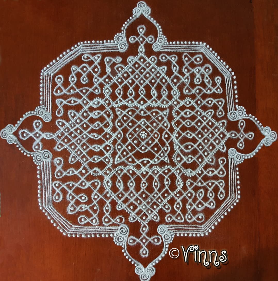 21 Dots Sikku Kolam Margazhi Kolam