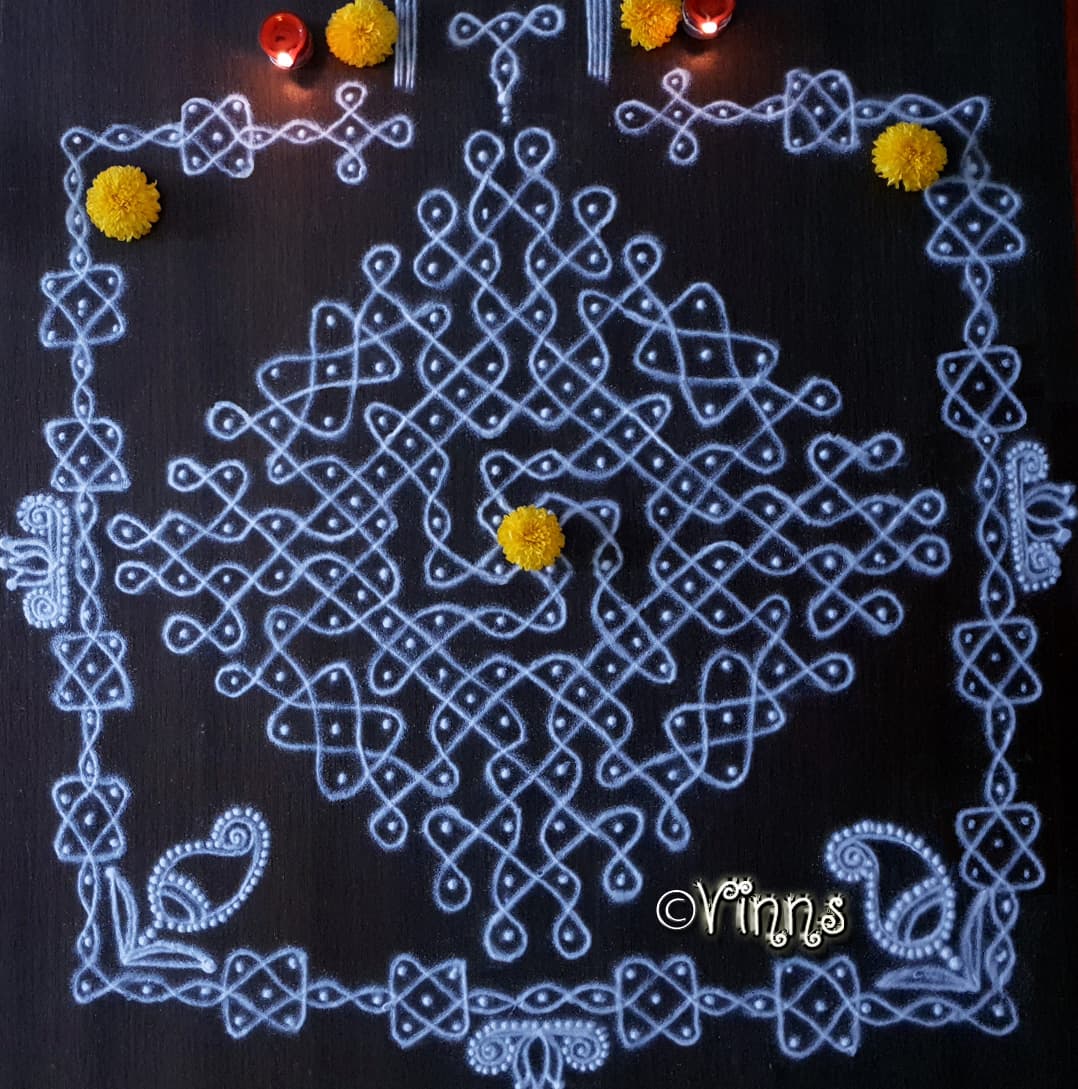 16 Dots Sikku Kolam Margazhi Kolam Dhanurmasa Muggulu