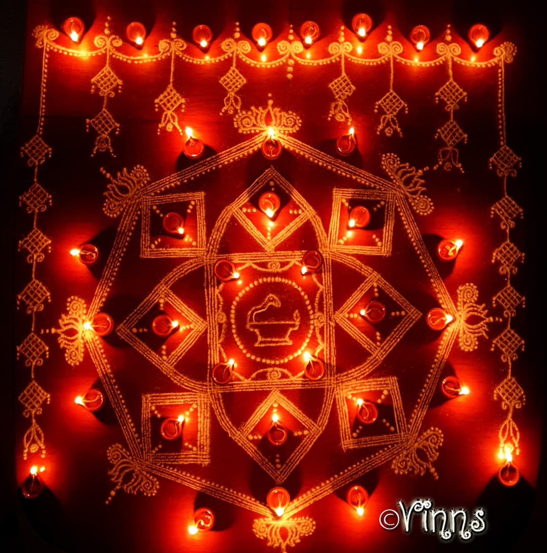 Seeveli Vilakku || Padikolam || Karthigai Kolam || Kerala Traditional Lamp