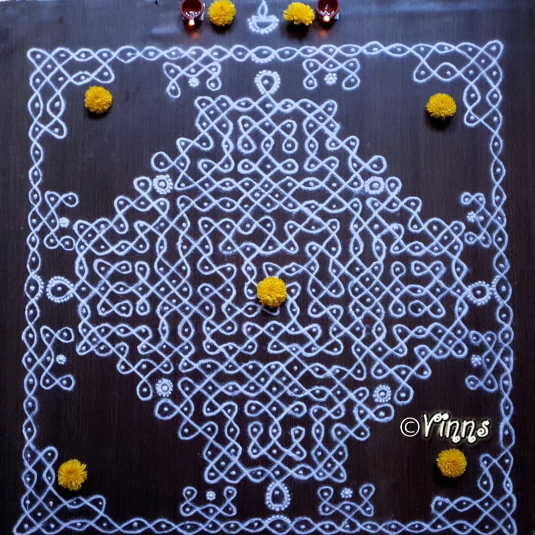 21 Dots Margazhi Kolam || Sikku Kolam || Tippudu Muggulu