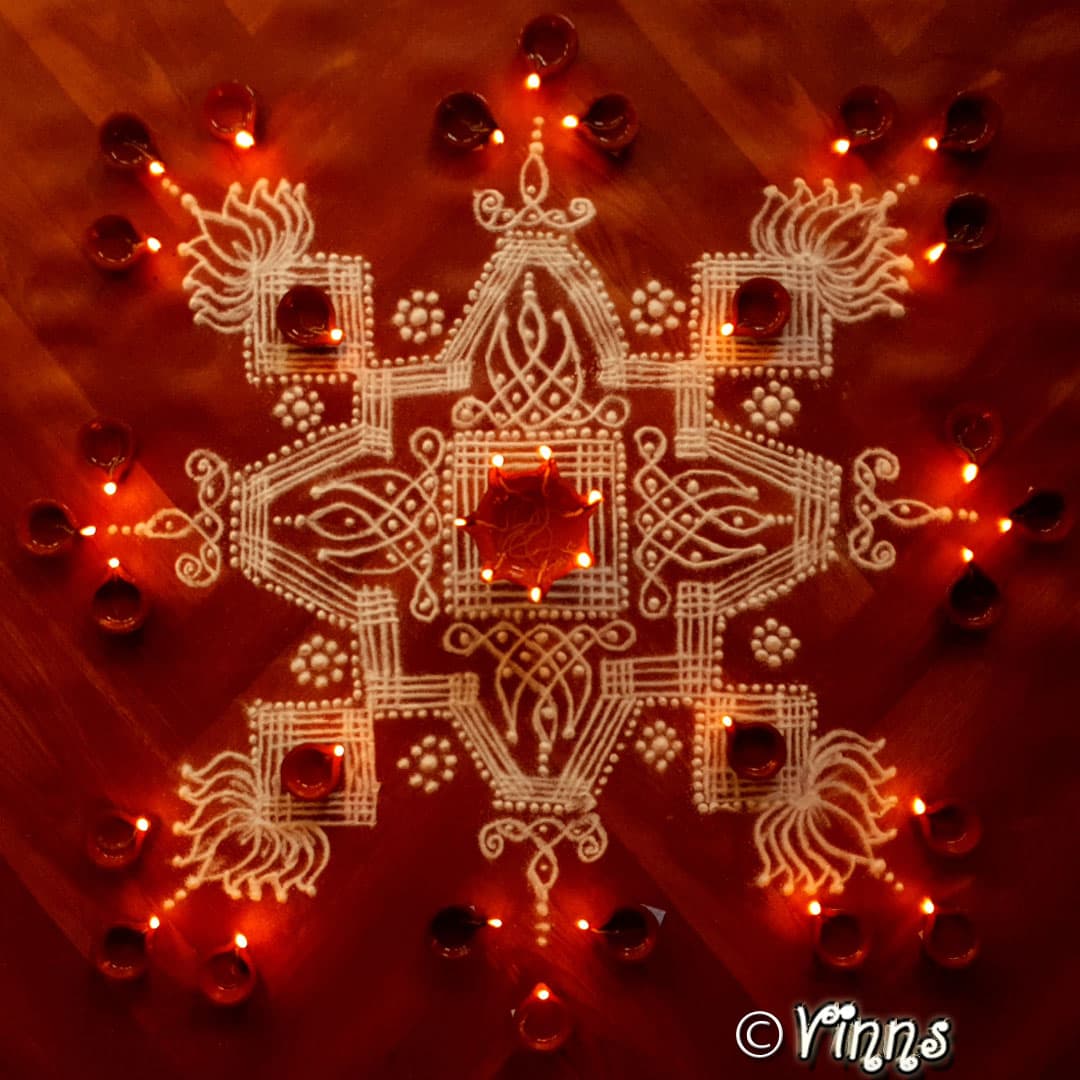 Padikolam || Sikku Kolam || Ilai Vilakku- Leaf Lamp