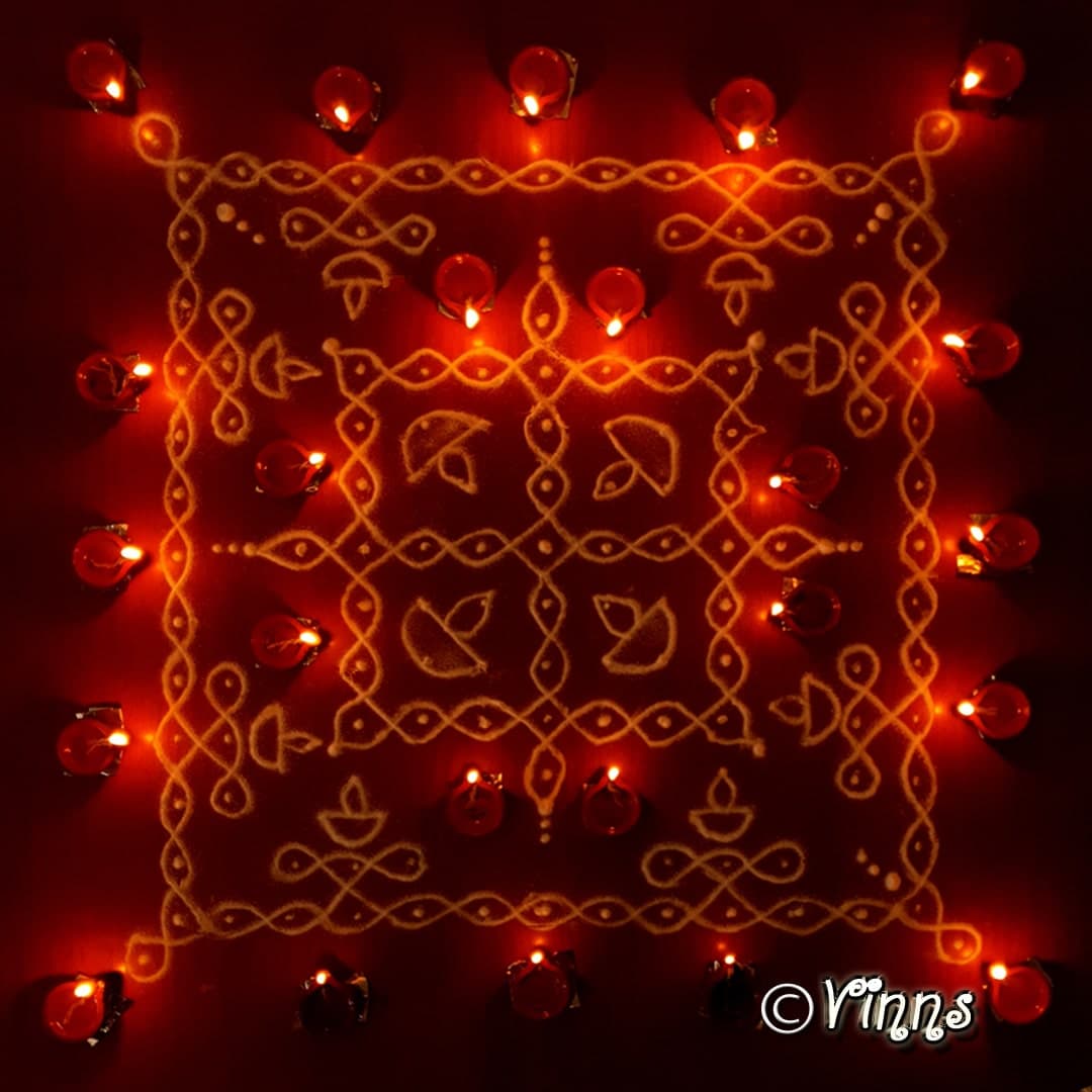 9 Dots Sikku Kolam || Karthigai Vilakku Kolam || Deepa Muggulu || Diya Rangoli