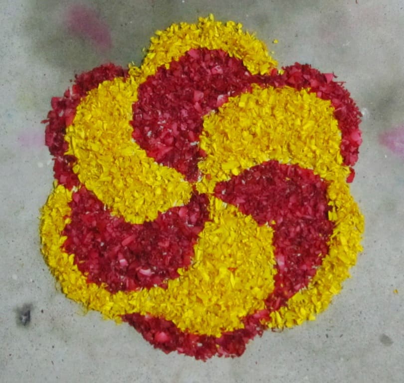 Pookolam
