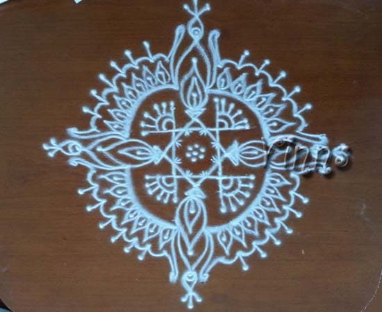 Freehand Rangoli Kolam