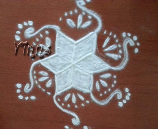 Five petalled alpona kolam