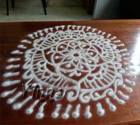 Small kolam rangoli
