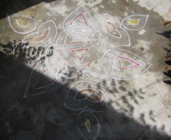 Kuzhal Kolam